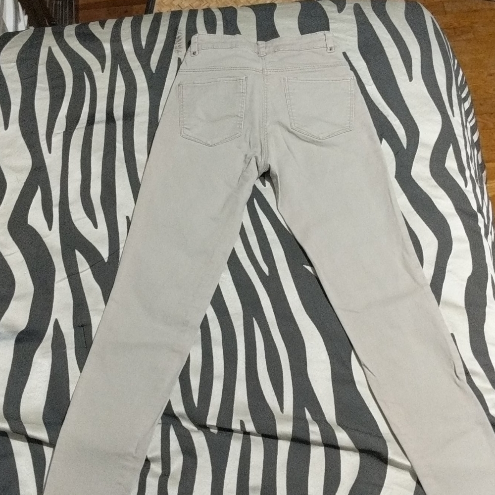 Khaki Jeans